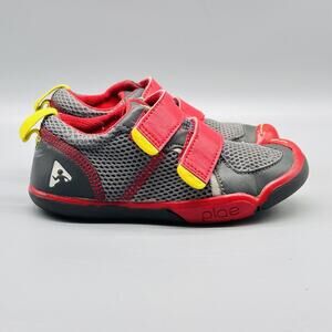 Plae Shoes Youth Boys 10 Gray Red Mesh Ty Hook & Loop Athletic Casual Sneakers